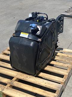 Used Freightliner Cascadia DEF Tank