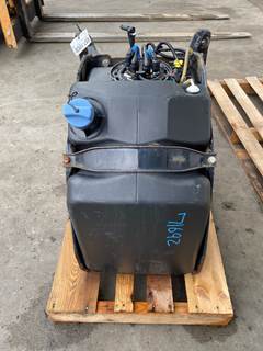 Used Freightliner Cascadia DEF Tank