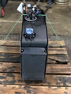 Used International LT DEF Tank