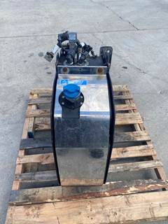 Used International LT DEF Tank