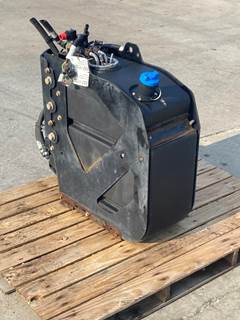 Used International LT625 DEF Tank