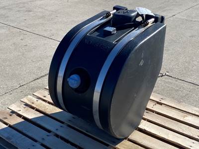 Used Kenworth T680 DEF Tank