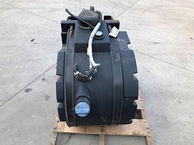 Used Peterbilt 386 DEF Tank