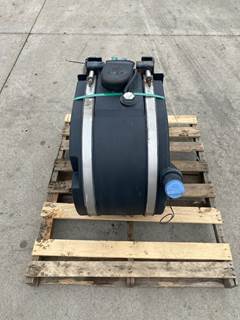 Used Peterbilt 579 DEF Tank