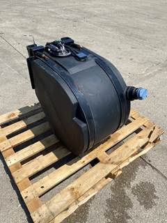 Used Peterbilt 579 DEF Tank