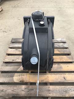 Used Peterbilt 587 DEF Tank