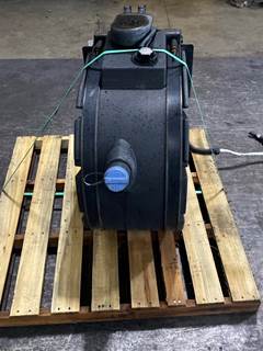 Used Peterbilt 587 DEF Tank