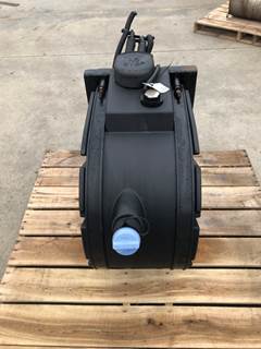 Used Peterbilt 587 DEF Tank