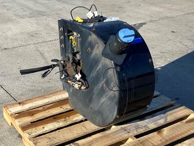 Used Volvo VNL Gen 2 DEF Tank