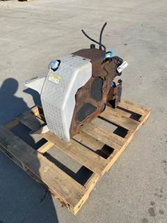 Used Western Star 4900 DEF Tank