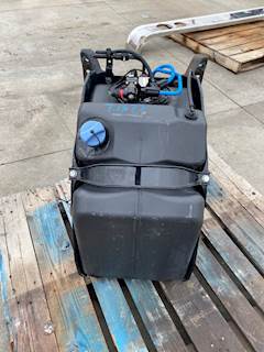 Used Western Star 5700 DEF Tank