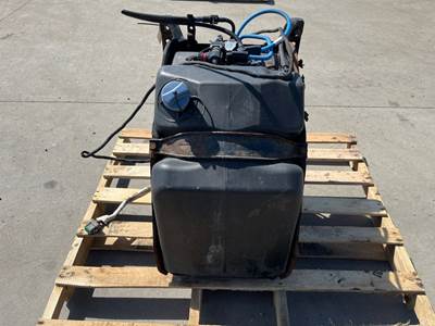 Used Western Star 5700 DEF Tank