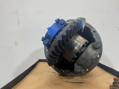 Used Eaton RS405 Differential - 3.36 Ratio - Non Locker