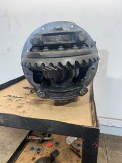 Used Meritor MD2014X Differential - 3.08 Ratio - Non Locker