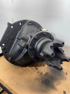 Used Meritor MRL2014X MR2014X 3.25 Locker Ratio 3.25