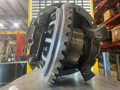 Used Meritor RR23160 Differential - 3.07 Ratio - Non Locker