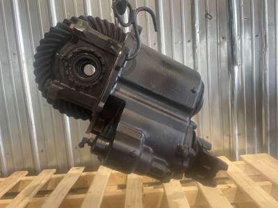 Used Meritor RD20145 Differential - Ratio: 5.86 - Non-Locker