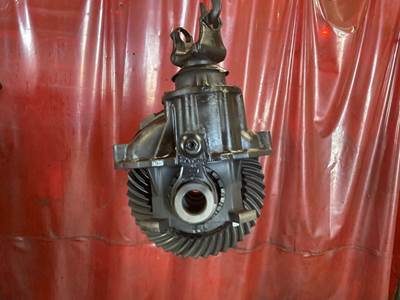 Used Meritor RRL23160 Differential - Ratio: 5.38 - Locker