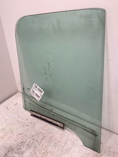 Used Freightliner Cascadia LH Window Glass