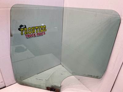 Used Kenworth T800 LH Door Glass