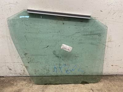 Used Volvo VNL Gen 2 LH Door Window Glass