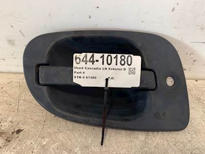 Used Freightliner Cascadia LH Exterior Door Handle