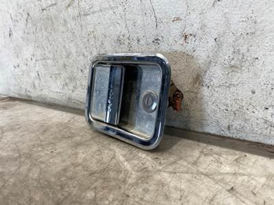 Used Freightliner Columbia RH Exterior Door Handle