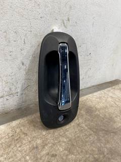 Used International LT625 LH Exterior Door Handle