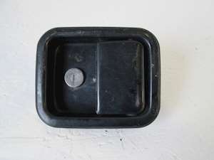 Used Mack CL733 LH Exterior Door Handle