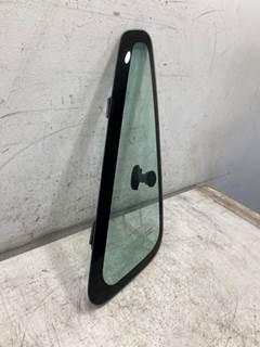 Used Durastar International 4300 LH Door Vent Glass