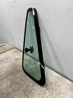 Used International Prostar RH Vent Window