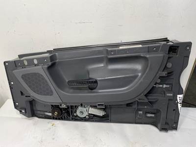 Used Freightliner Cascadia RH Window Regulator