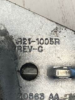 Used Kenworth T660 RH Window Regulator