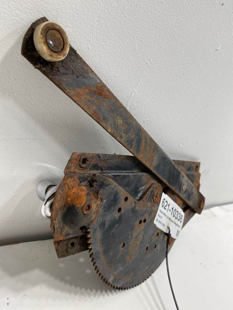 1999 Used Kenworth W900 LH Window Regulator For Sale Dorr, MI 621