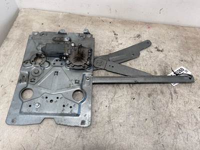 Used Volvo VNL Gen 2 RH Window Regulator With Motor