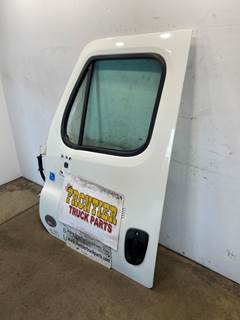 Used Freightliner Cascadia 125 LH Door