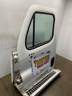 Used Freightliner Cascadia 125 LH Door