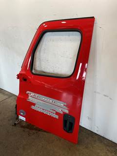Used Freightliner Cascadia 126 LH Door