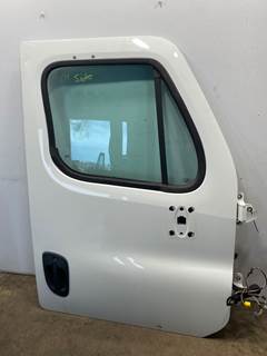 Used Freightliner Cascadia RH Door