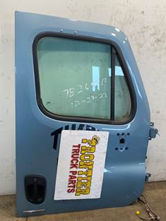 Used Freightliner Cascadia RH Door