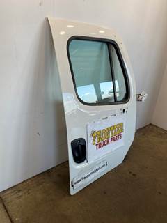Used Freightliner Business Class M2 RH Door