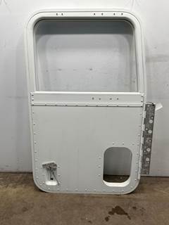 New International 9400i RH Door Shell