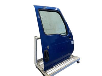 Used International LT RH Door