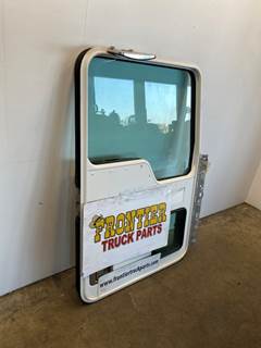 Used Kenworth T300 RH Door