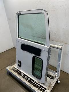 Used Peterbilt 348 RH Door