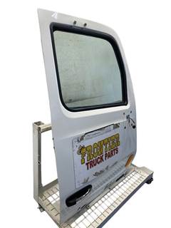 Used Peterbilt 567 RH Door