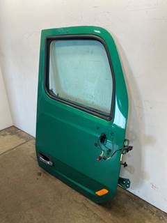 Used Peterbilt 579 RH Door