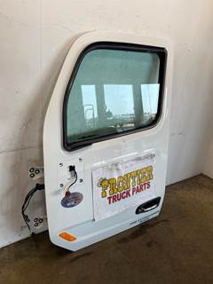Used Peterbilt 579 LH Door