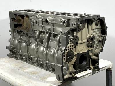 Rebuilt Detroit Diesel DD13 Engine Block