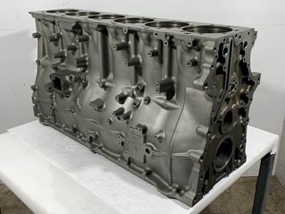 Rebuilt Volvo D13H Engine Block